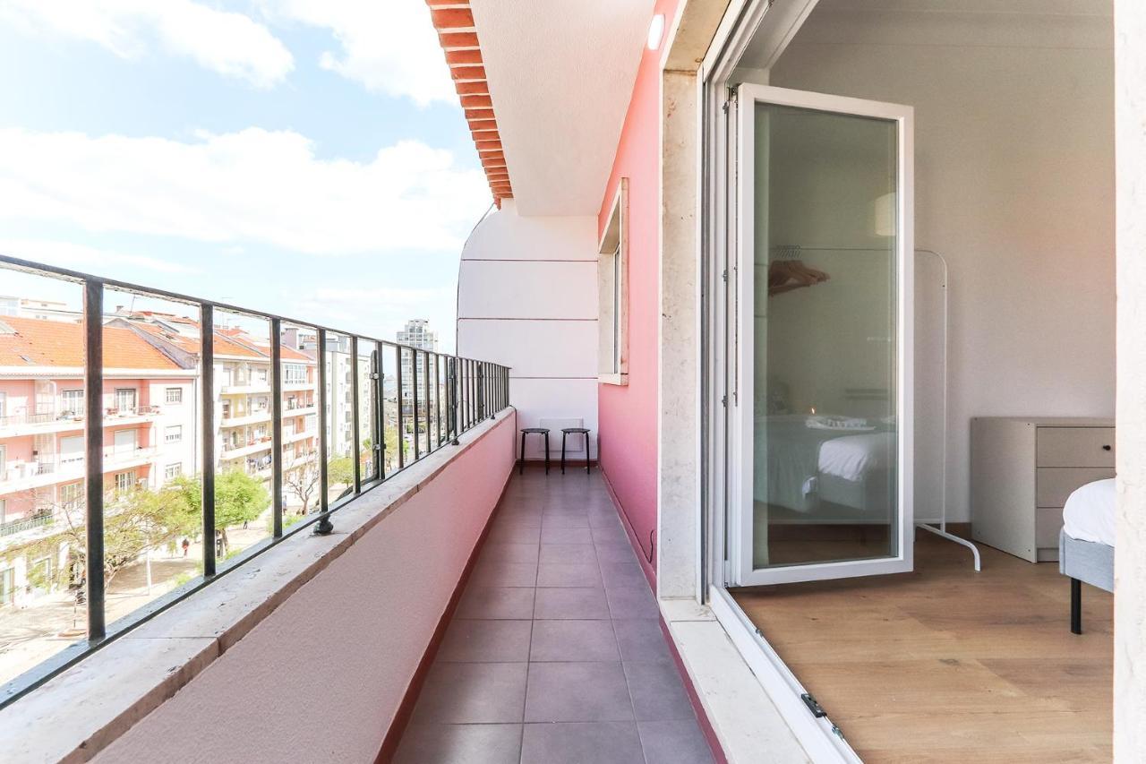 Vita Portucale ! Almada Balcony Buitenkant foto